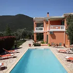 Villa Pantheon & Danae Luxury Sivota