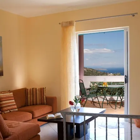 Pantheon & Danae Luxury *