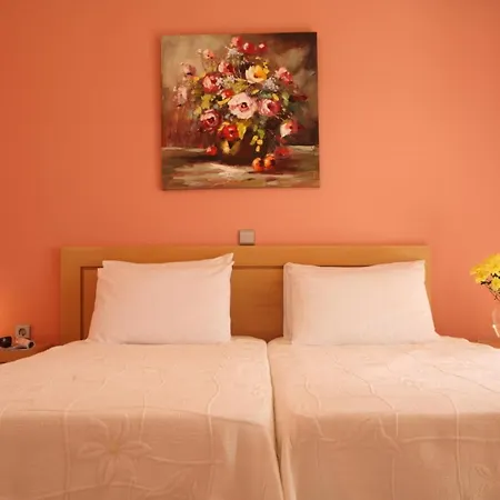 Pantheon & Danae Luxury * Sivota