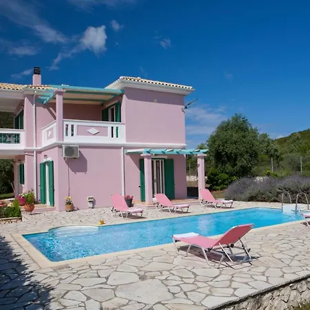 Pantheon & Danae Luxury *