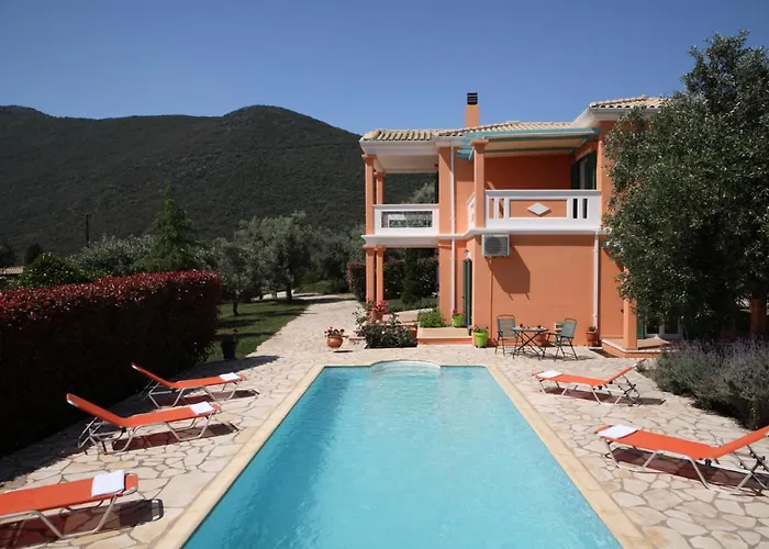 Villa Pantheon & Danae Luxury Sivota