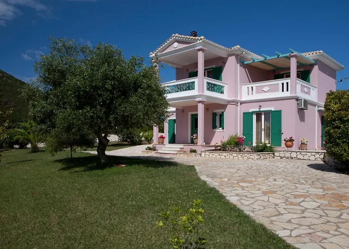 Pantheon & Danae Luxury Villa