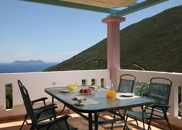 Pantheon & Danae Luxury *