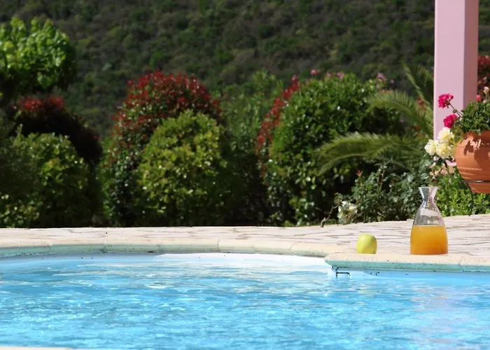 Pantheon & Danae Luxury Sivota (Lefkada)