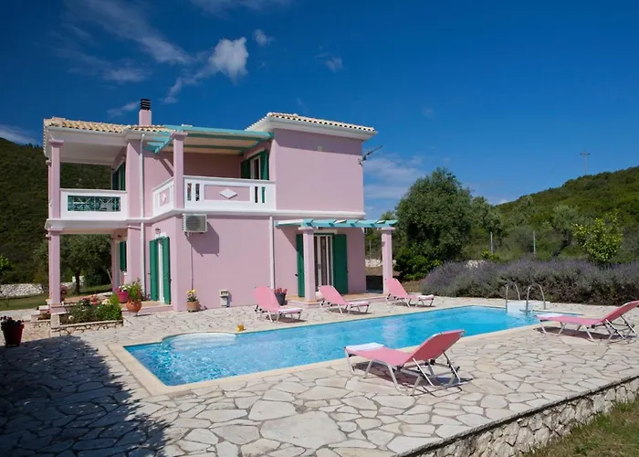 Pantheon & Danae Luxury *