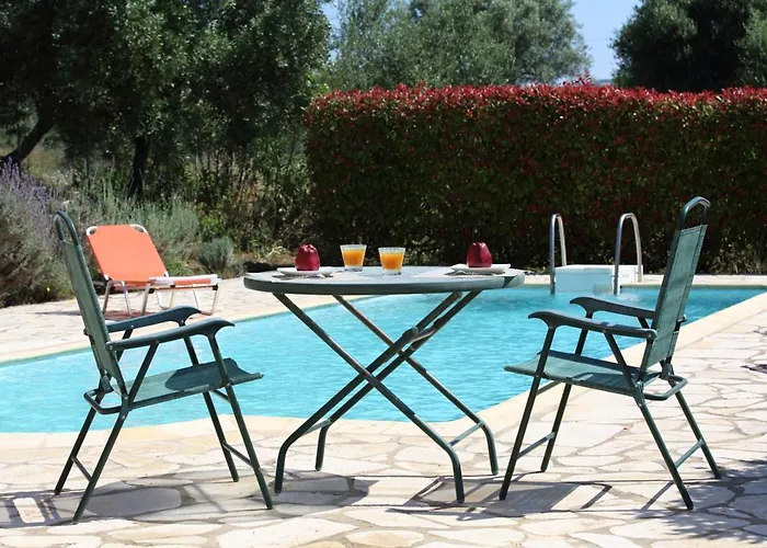 Pantheon & Danae Luxury * Sivota