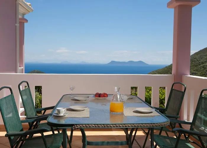 Pantheon & Danae Luxury Villa